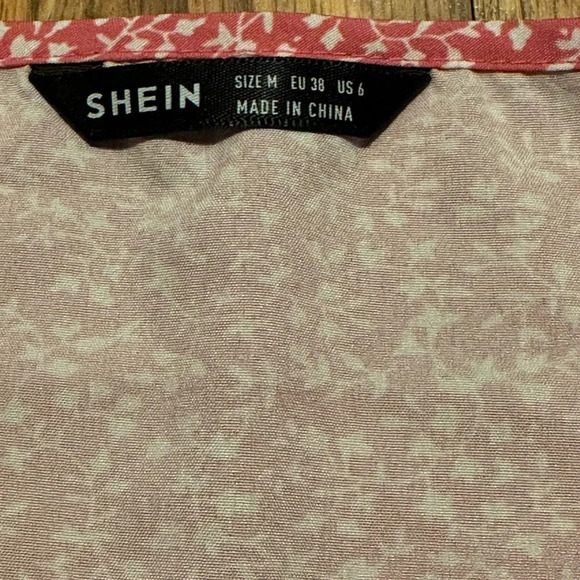 ruffle trim wrap dress - Picture 3 of 4